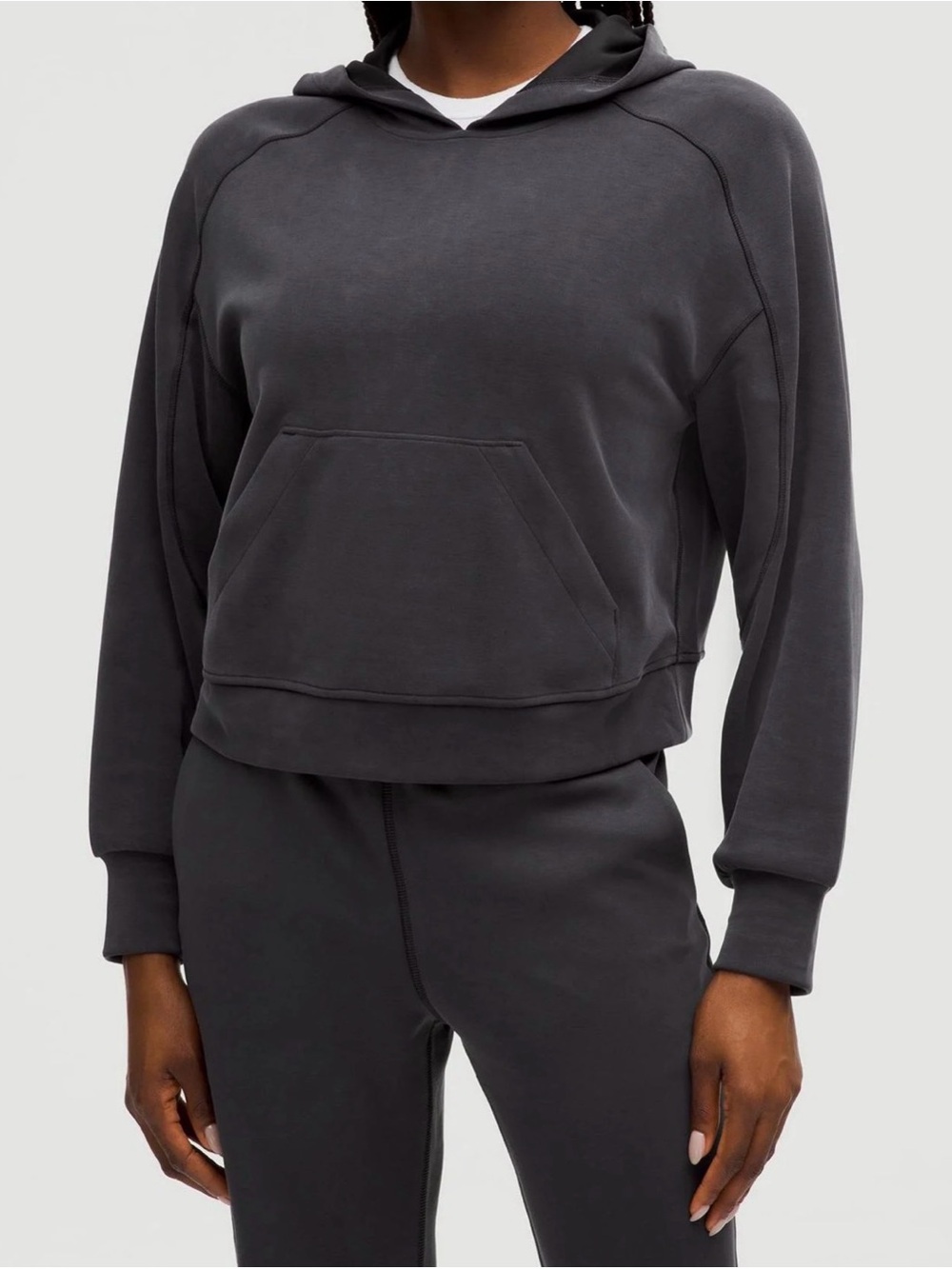 lululemon Softstreme Women’s Hoodie Pullover Smoke Black 4 Pockets Stretch Logo